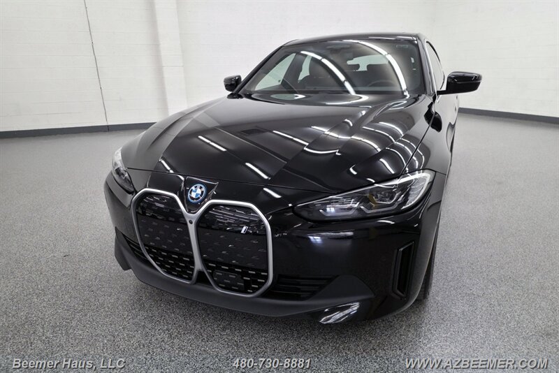 Used 2023 BMW i4 eDrive35 RWD image 1