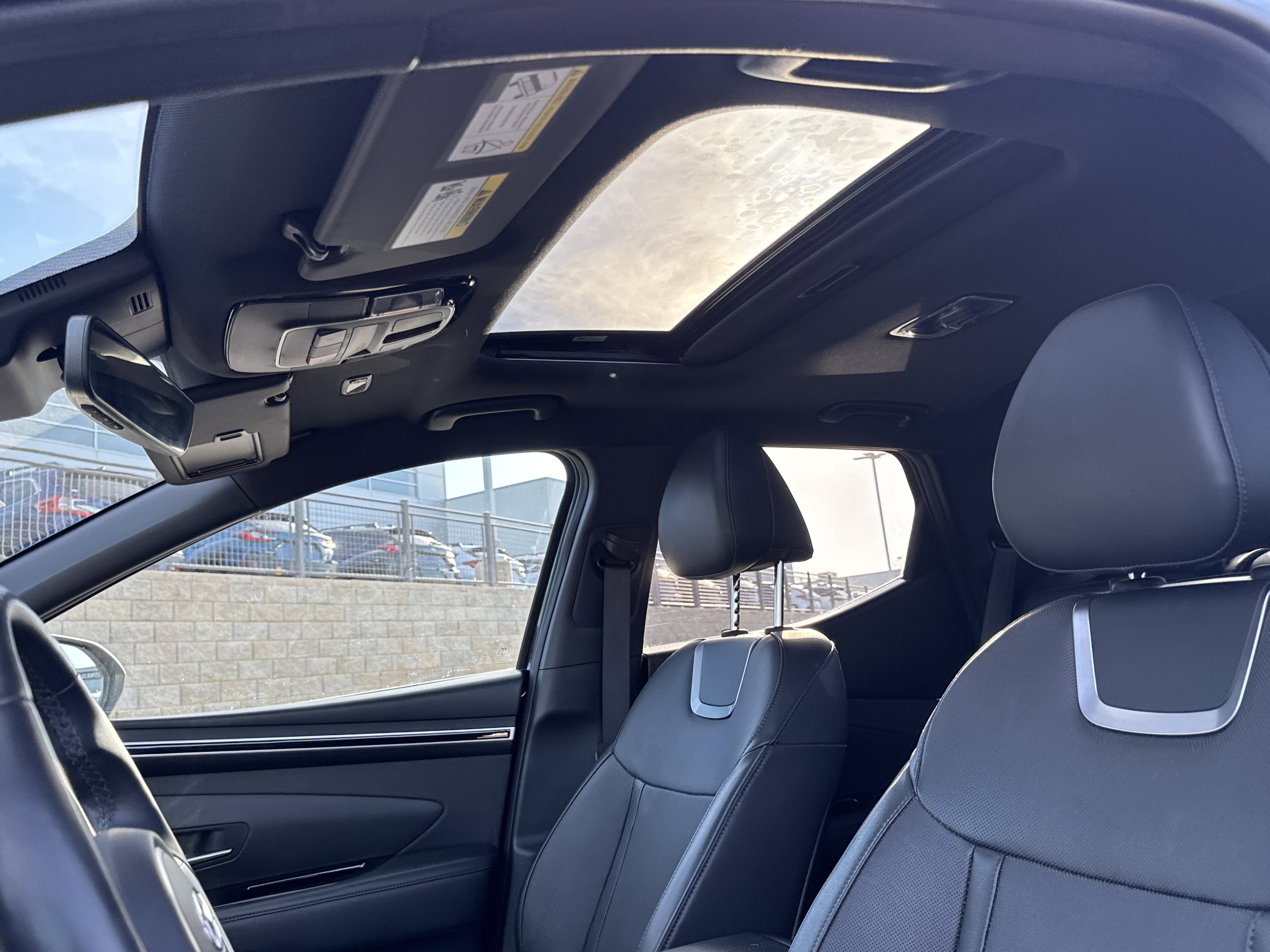 Used 2023 Hyundai Santa Cruz Limited w/ Cargo Package image 25