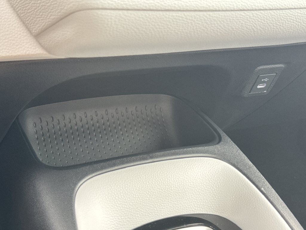 New 2026 Toyota Corolla SE FWD image 25