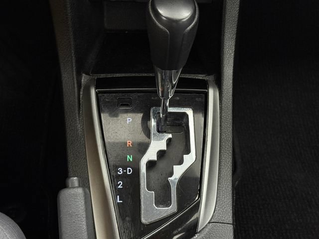 Used 2015 Toyota Corolla L FWD image 19