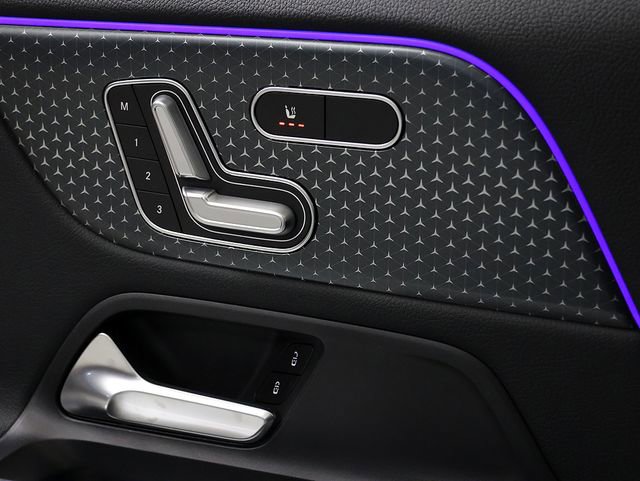 New 2026 Mercedes-Benz GLA 250 4MATIC image 23