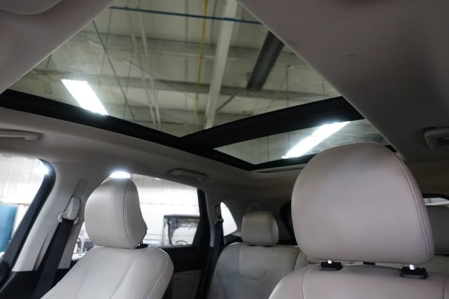 Used 2015 Ford Edge Titanium w/ Canadian Touring Package AWD/4WD image 18