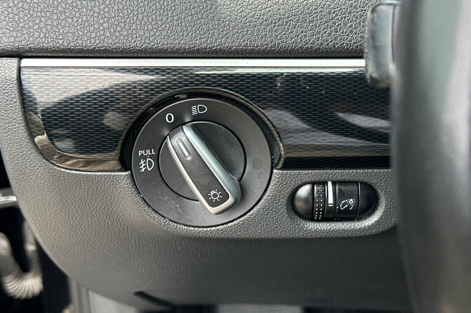 Used 2018 Volkswagen Jetta Sport image 33