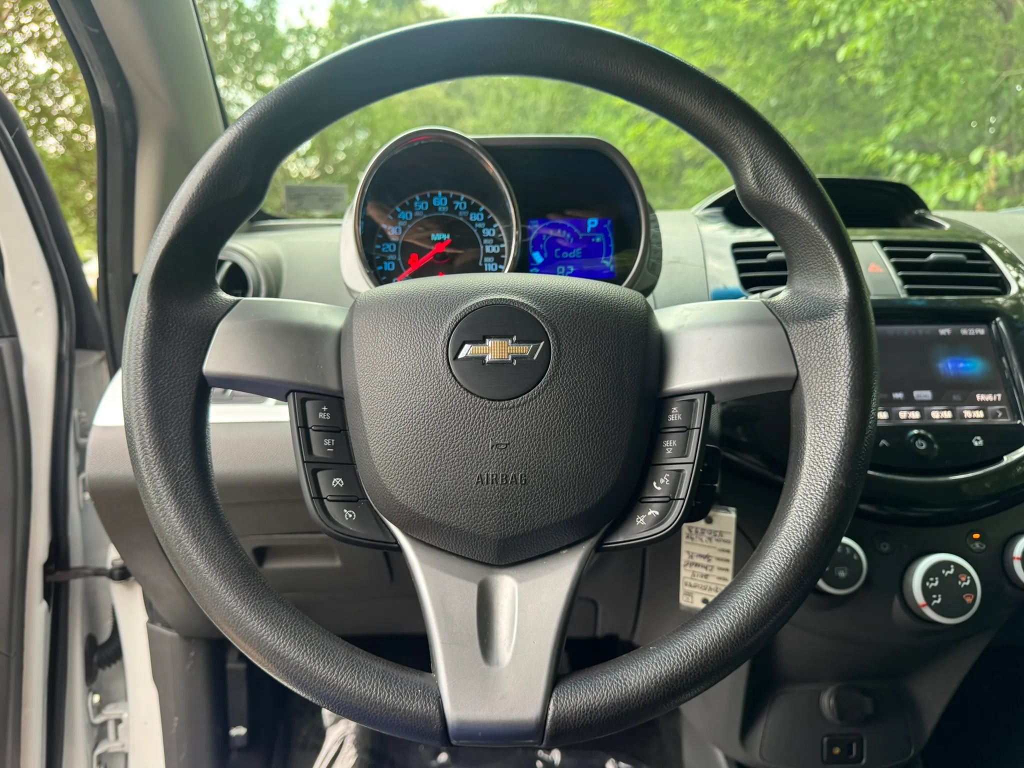 Used 2014 Chevrolet Spark LT FWD image 13