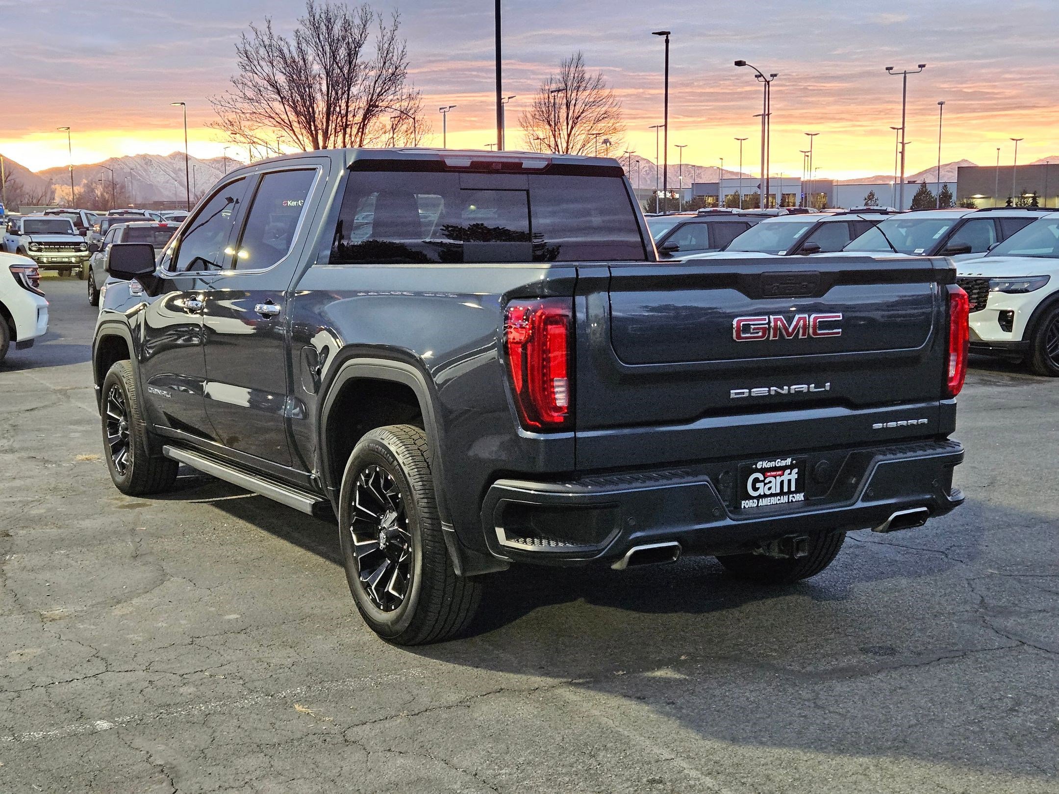 Used 2019 GMC Sierra 1500 Denali w/ Denali Ultimate Package image 8