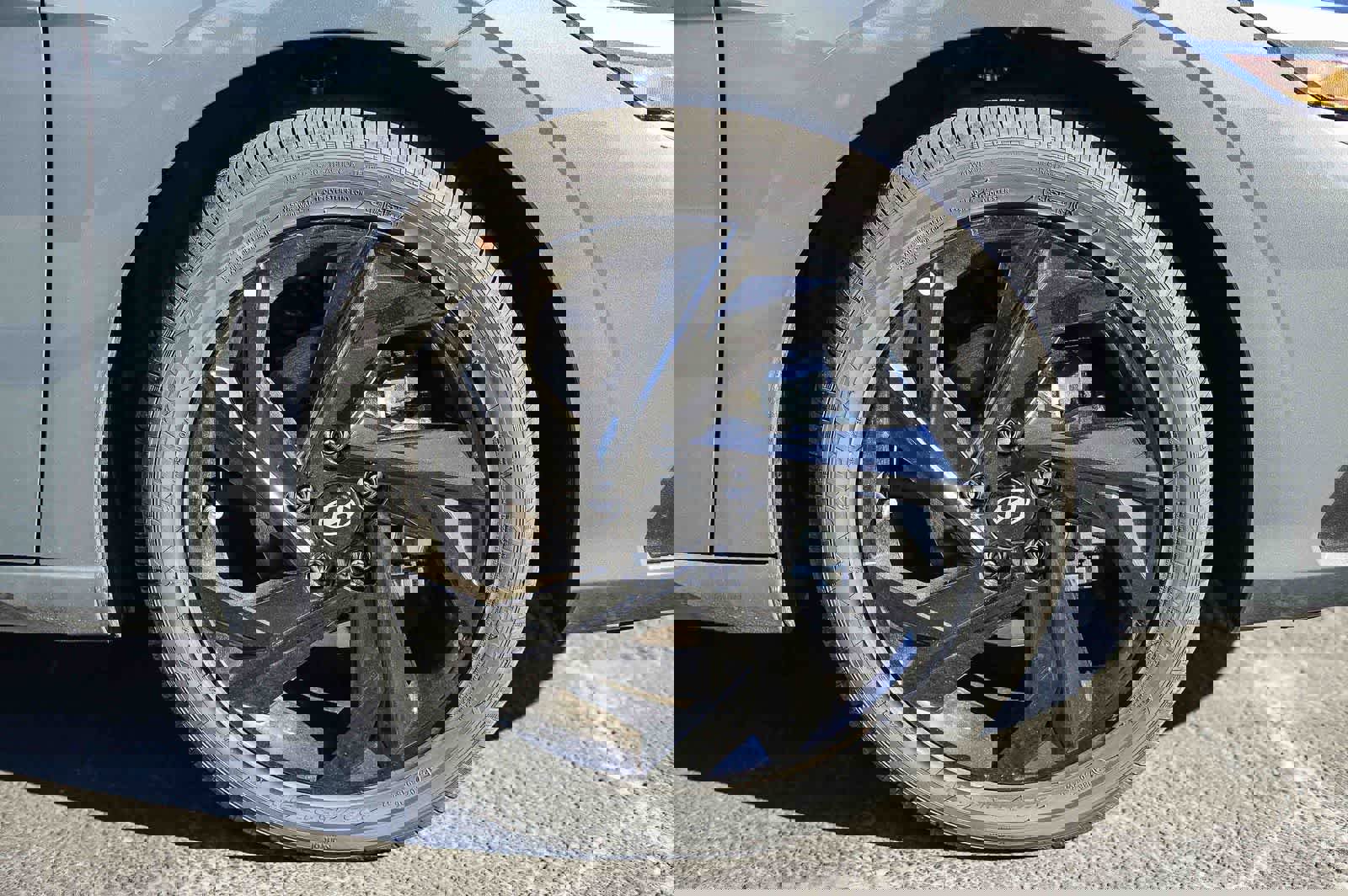 New 2026 Hyundai Elantra Sport w/ Cargo Package image 9