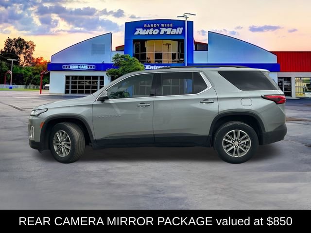Used 2023 Chevrolet Traverse LT FWD image 3