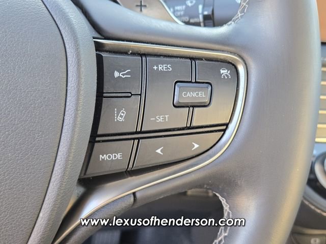 Certified 2023 Lexus LS 500 w/ Accessory Package (Z1) RWD image 25