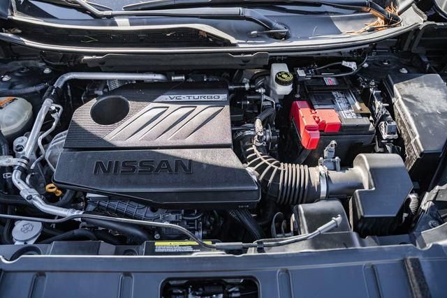 Used 2022 Nissan Rogue SV w/ SV Premium Package image 16