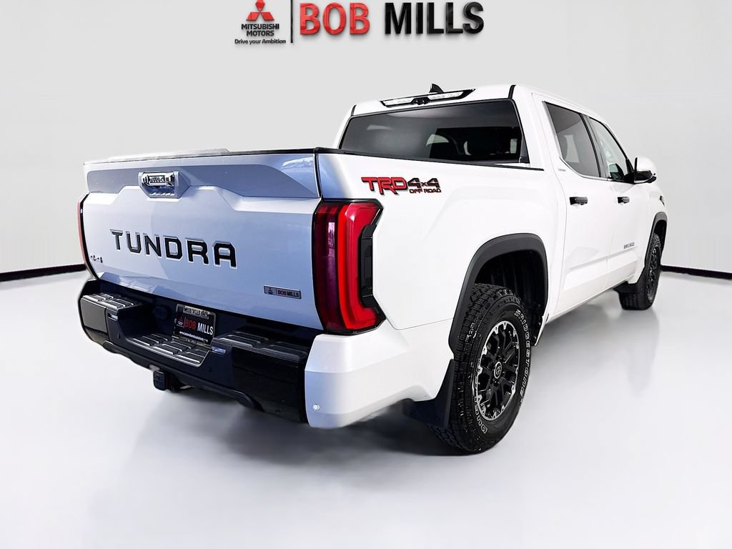 Used 2022 Toyota Tundra Limited AWD/4WD image 7