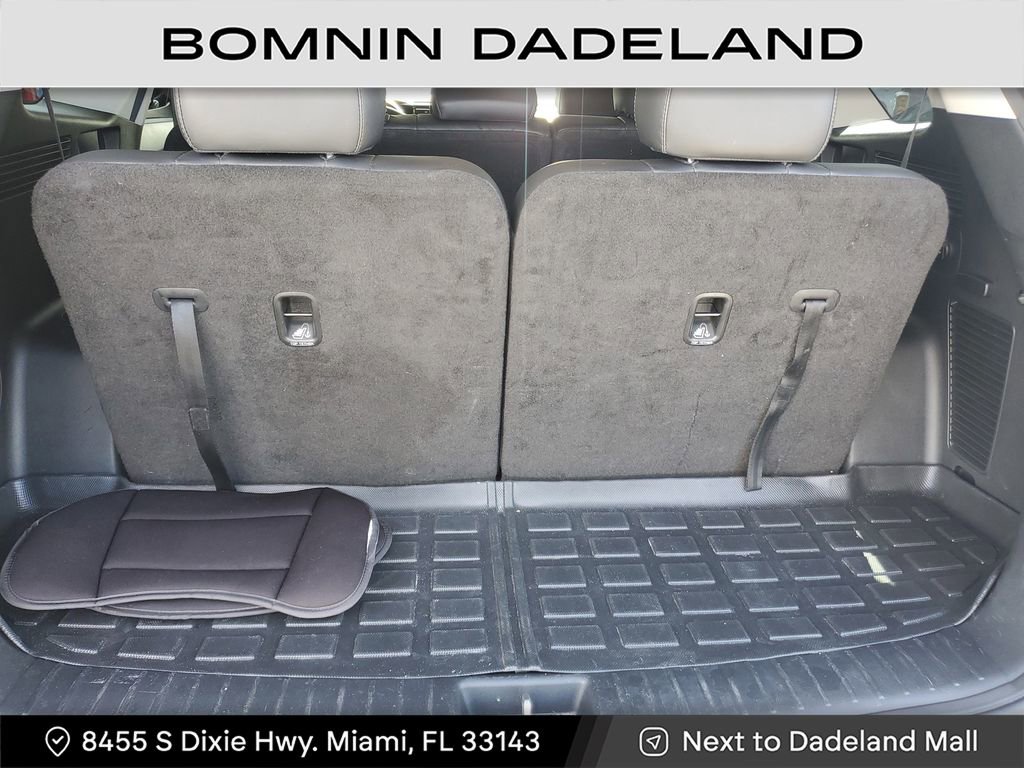 Used 2022 Kia Sorento S image 8