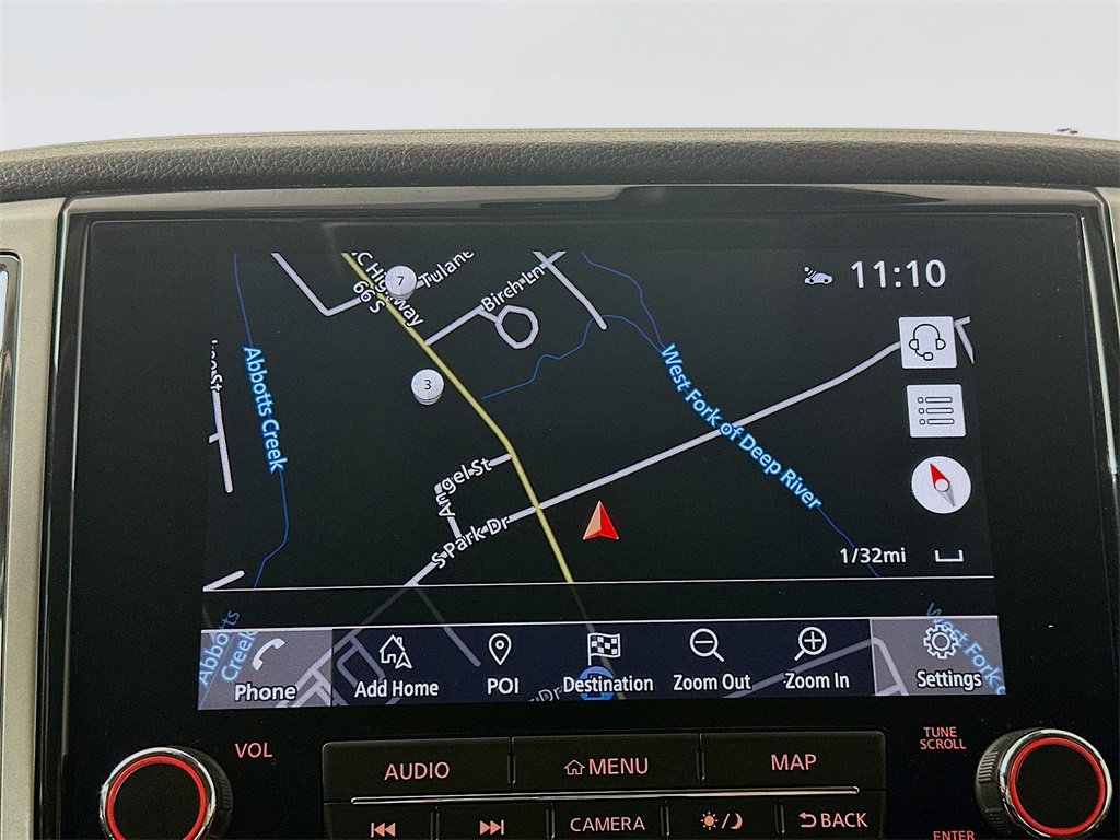 Used 2021 Nissan Titan SV w/ SV Convenience Package image 19