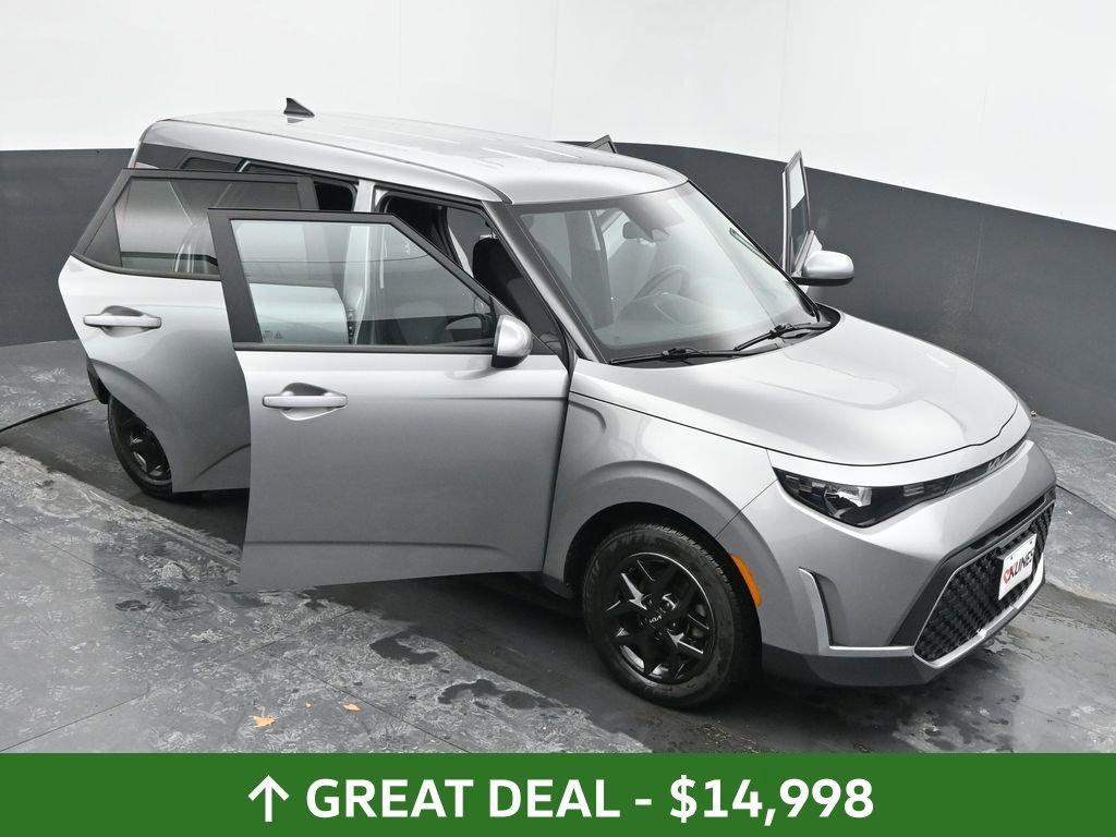 Used 2023 Kia Soul LX w/ Option Group 015 image 58