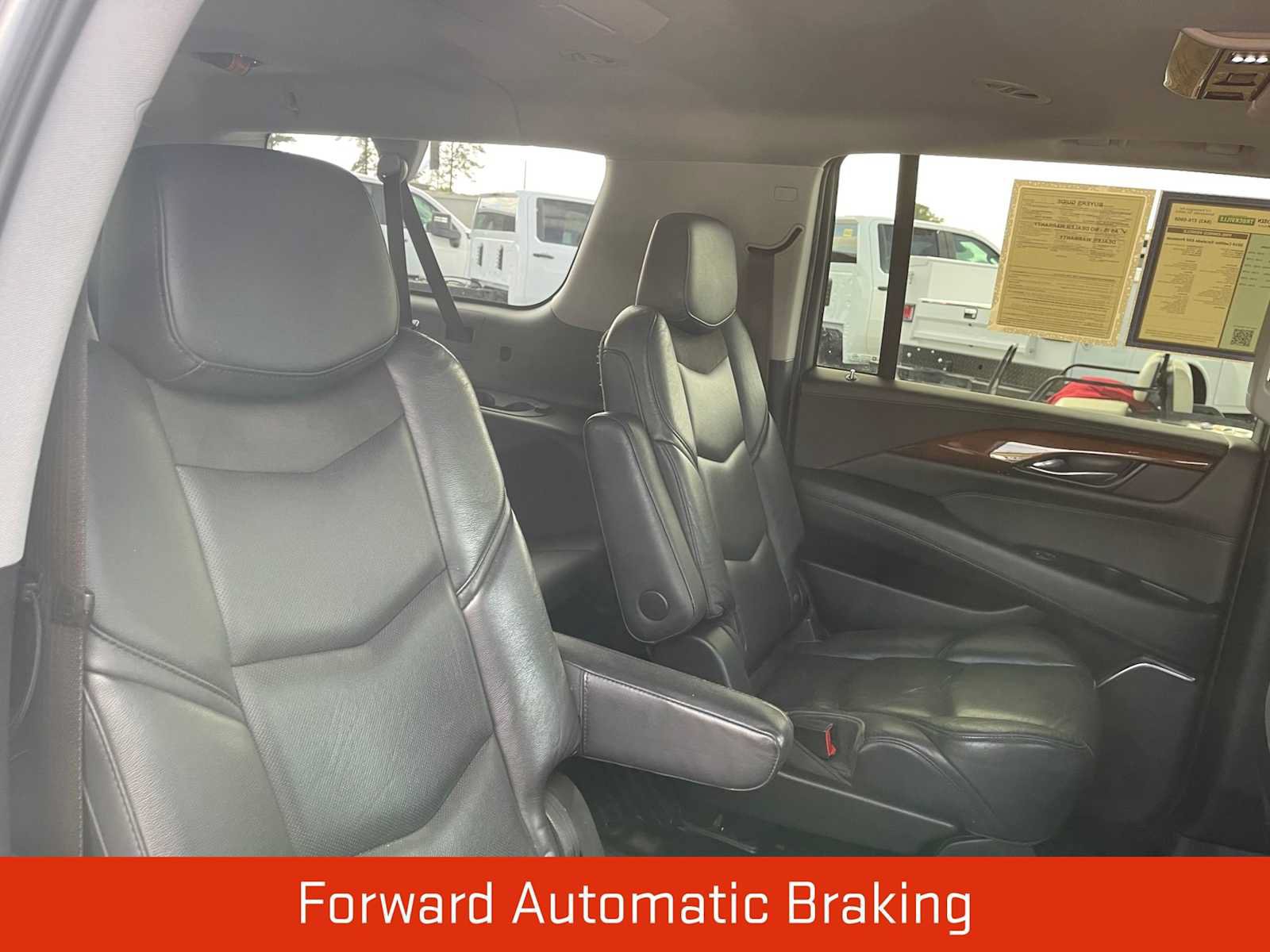 Used 2019 Cadillac Escalade ESV Premium Luxury RWD image 24