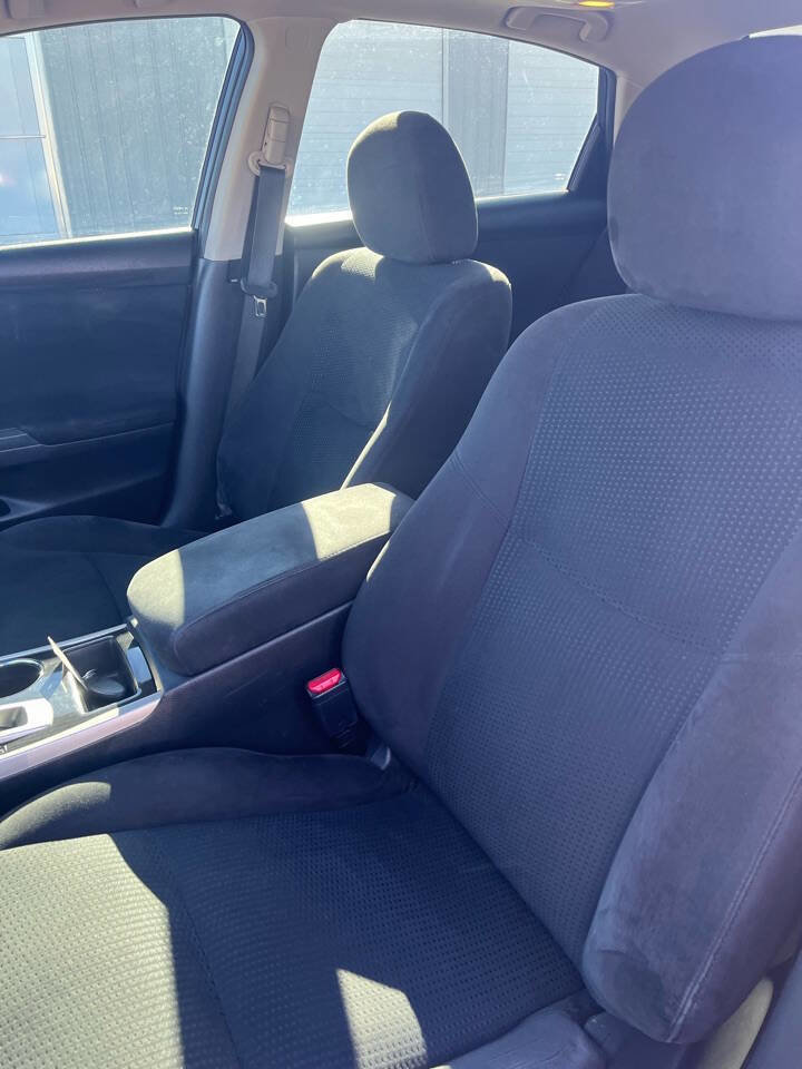 Used 2014 Nissan Altima 2.5 SV w/ Convenience Package image 14