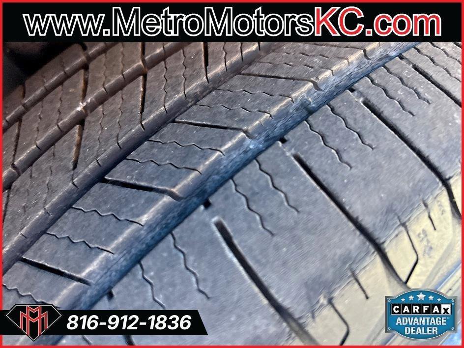 Used 2010 Chevrolet Equinox LS FWD image 19