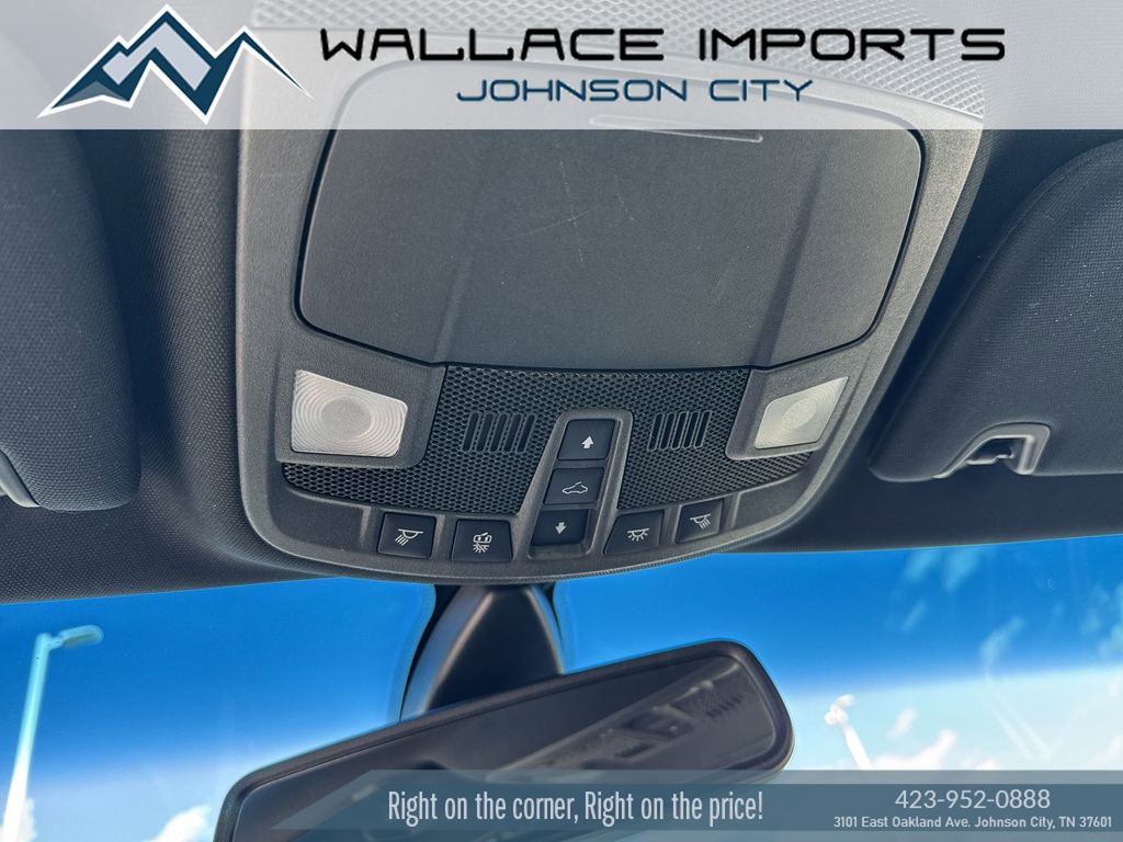 Used 2019 Lincoln MKZ Reserve w/ Reserve Plus Package AWD/4WD image 16