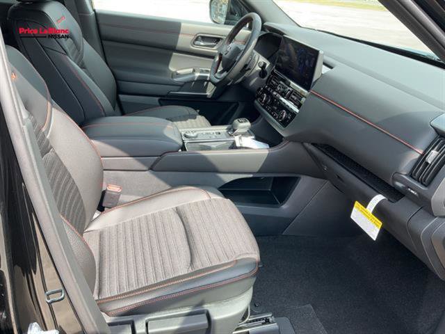 New 2026 Nissan Pathfinder Rock Creek AWD/4WD image 28