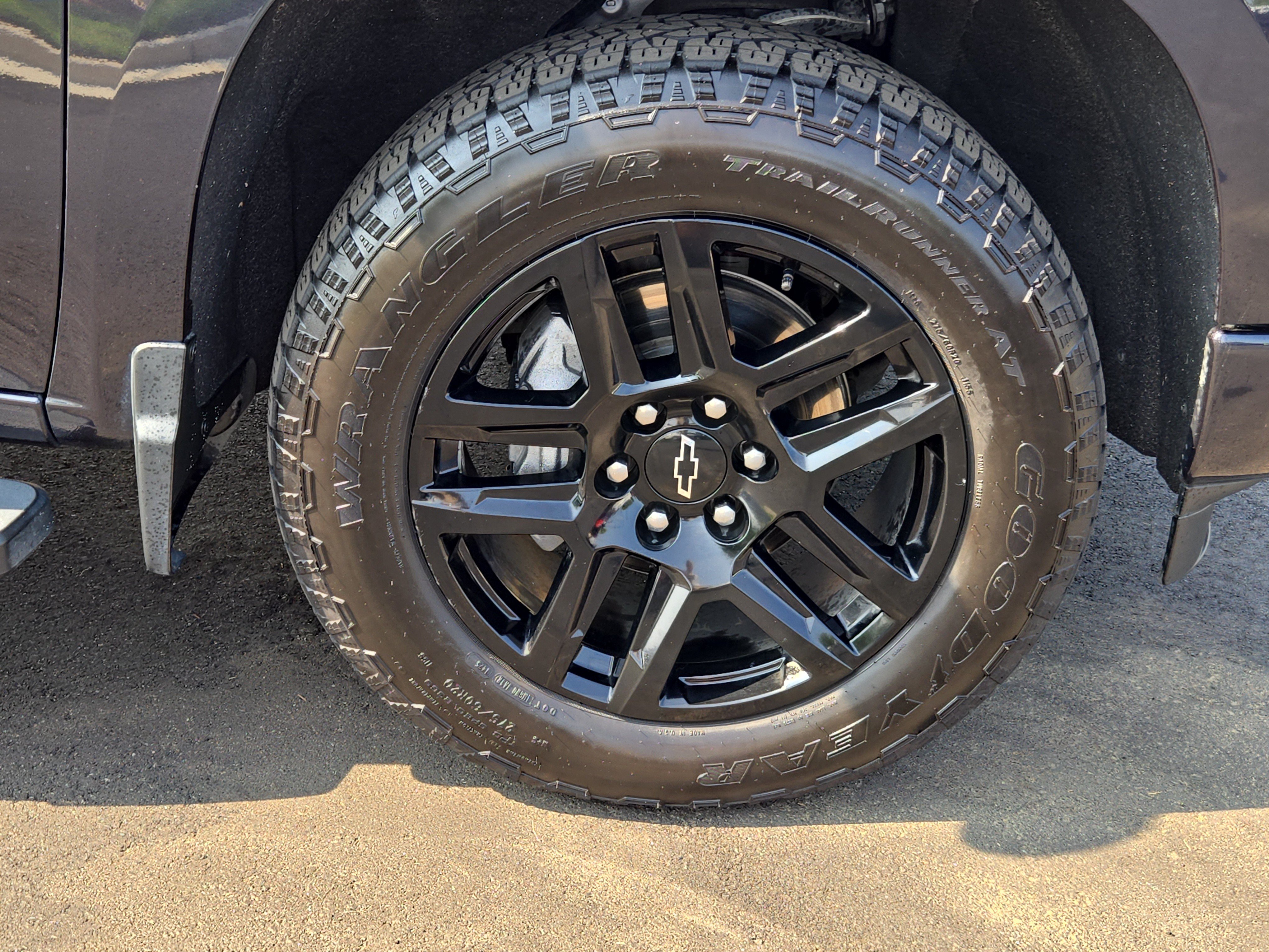 Certified 2022 Chevrolet Silverado 1500 RST AWD/4WD image 7