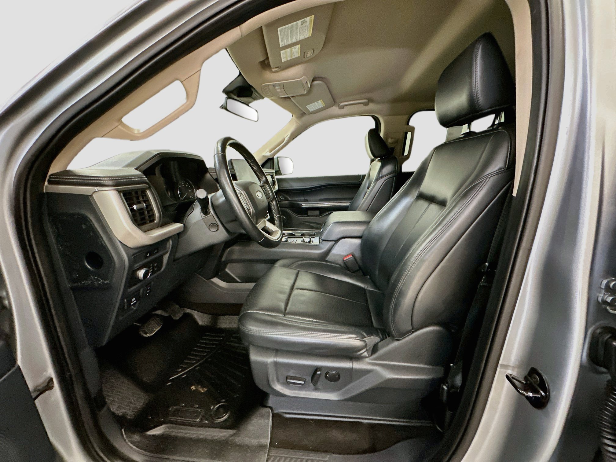 Used 2022 Ford Expedition Max XLT AWD/4WD image 13
