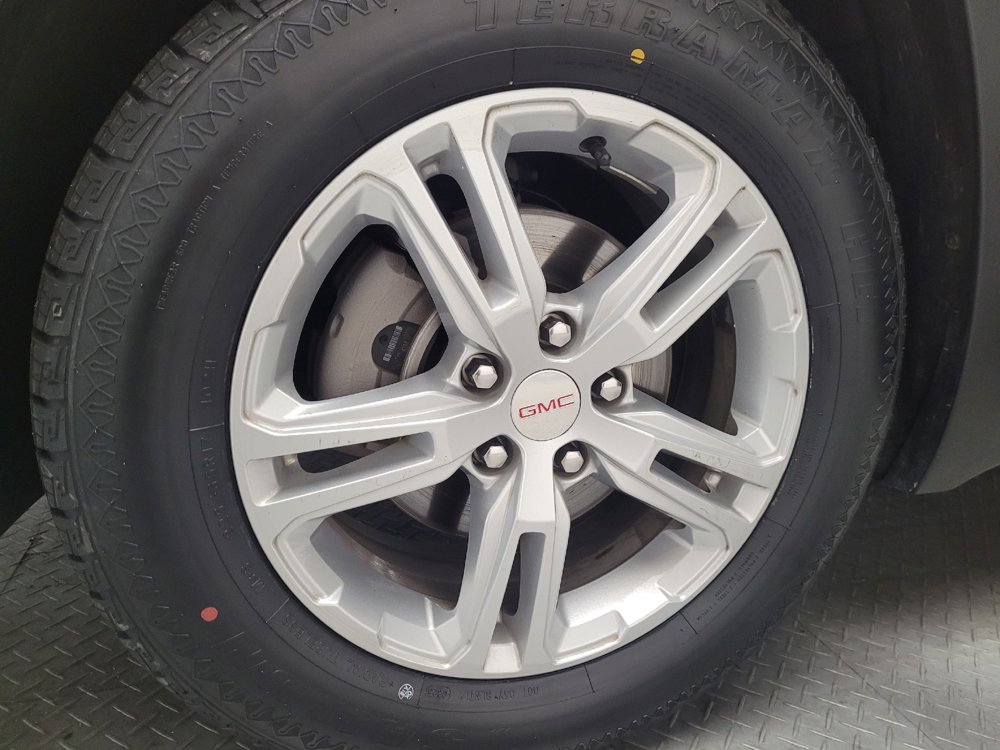 Used 2022 GMC Terrain SLE w/ Driver Convenience Package image 31