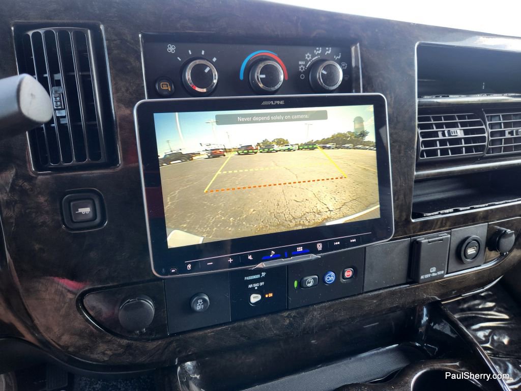 Used 2023 Chevrolet Express 2500 image 44