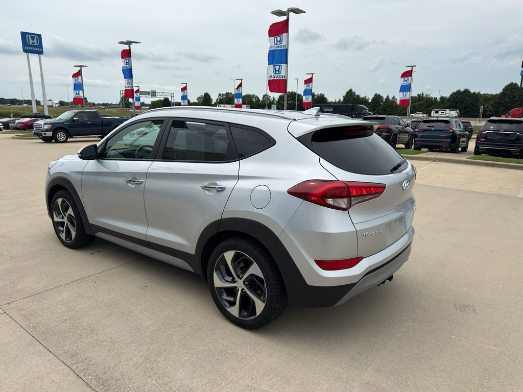 Used 2017 Hyundai Tucson Limited w/ Cargo Package AWD/4WD image 7