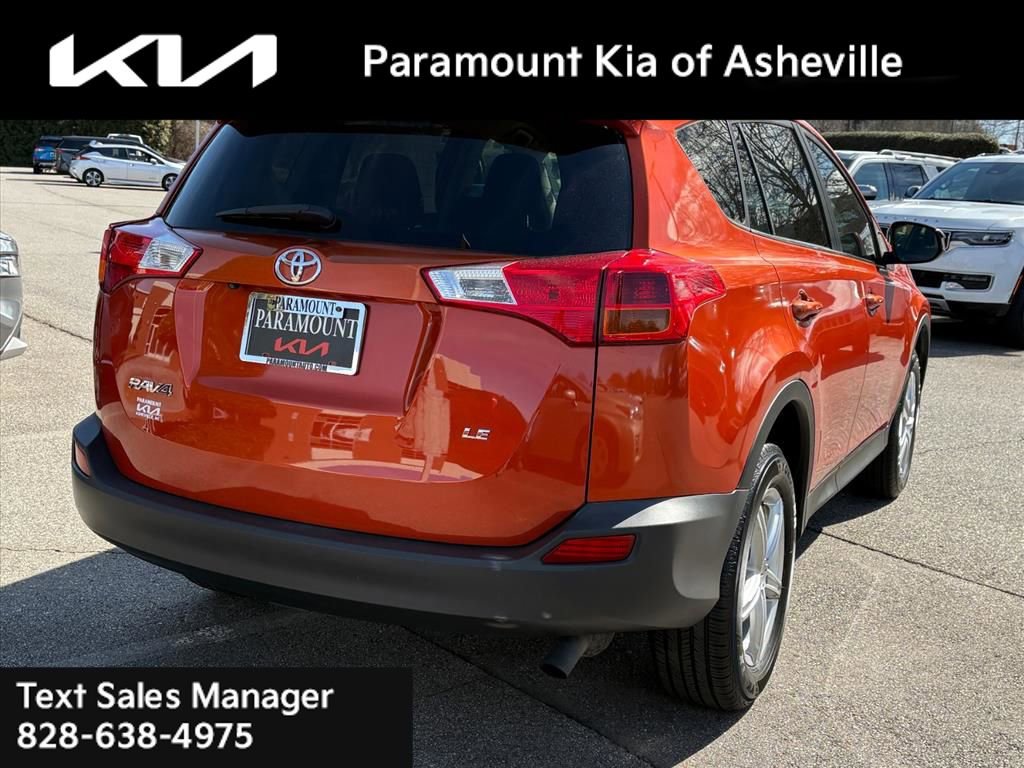 Used 2015 Toyota RAV4 LE image 6