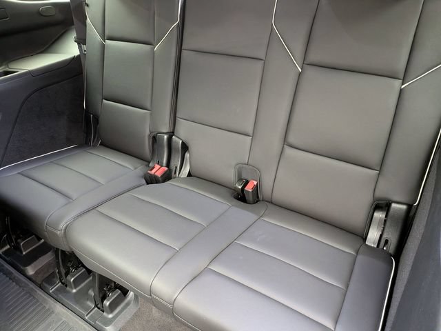 Certified 2023 Cadillac Escalade Premium Luxury AWD/4WD image 25