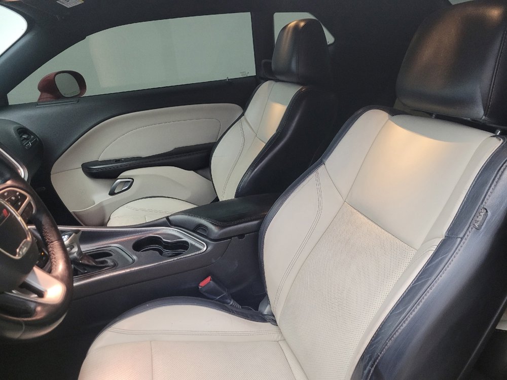 Used 2018 Dodge Challenger SXT Plus RWD image 17