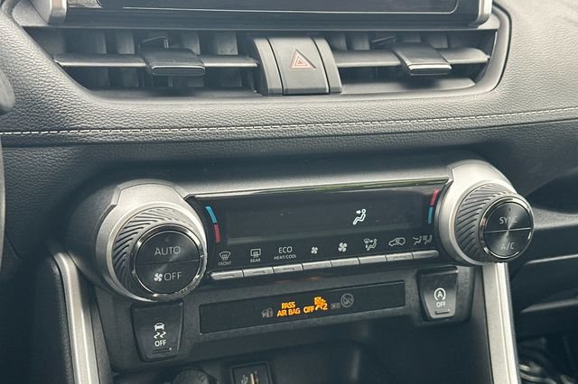 Certified 2024 Toyota RAV4 XLE FWD image 25
