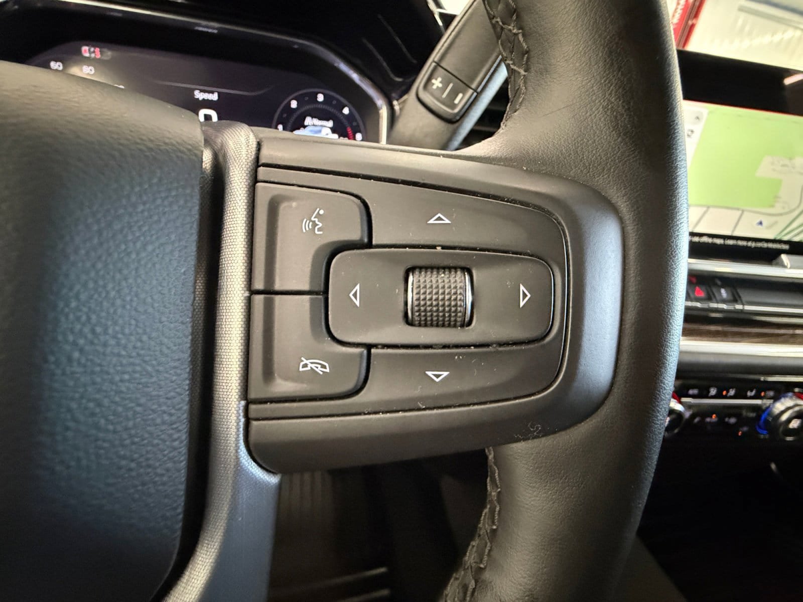Used 2024 GMC Sierra 2500 SLE w/ SLE Convenience Package AWD/4WD image 18