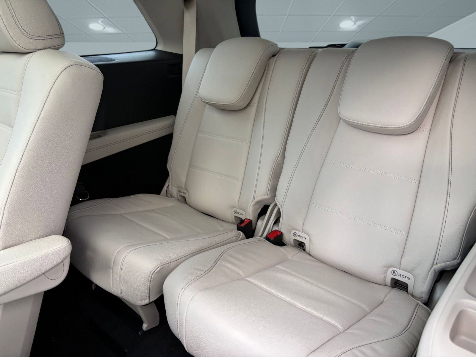 New 2026 Mercedes-Benz GLS 580 4MATIC image 28