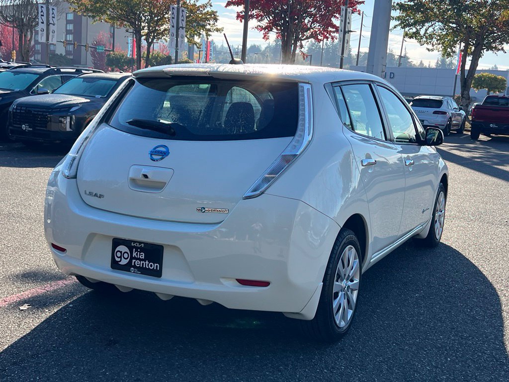Used 2017 Nissan Leaf S w/ Charge Package FWD image 7