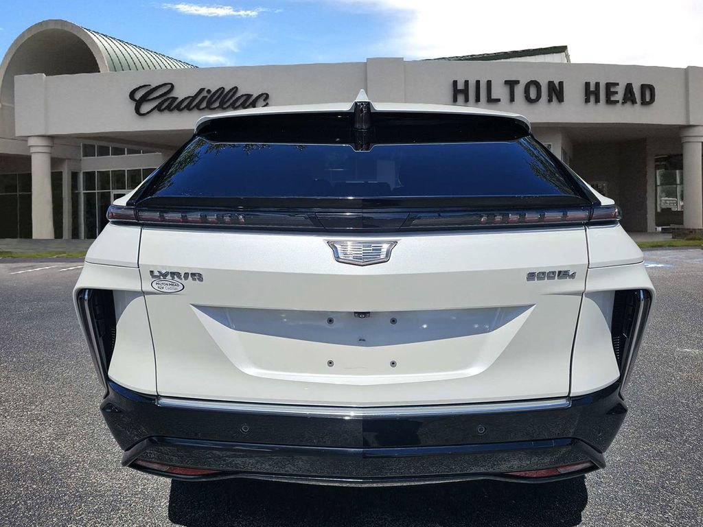 Certified 2024 Cadillac Lyriq Luxury w/ LPO, Floor Liner Package AWD/4WD image 5