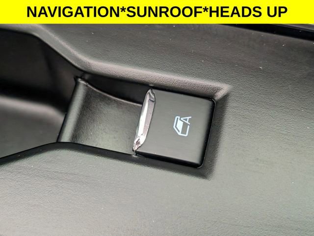 Used 2025 Ford F150 Lariat w/ Equipment Group 502A High image 38