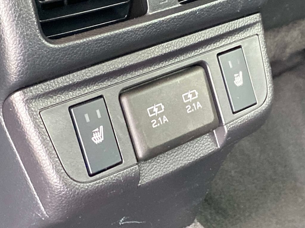 Used 2019 Subaru Outback 2.5i Limited AWD/4WD image 31