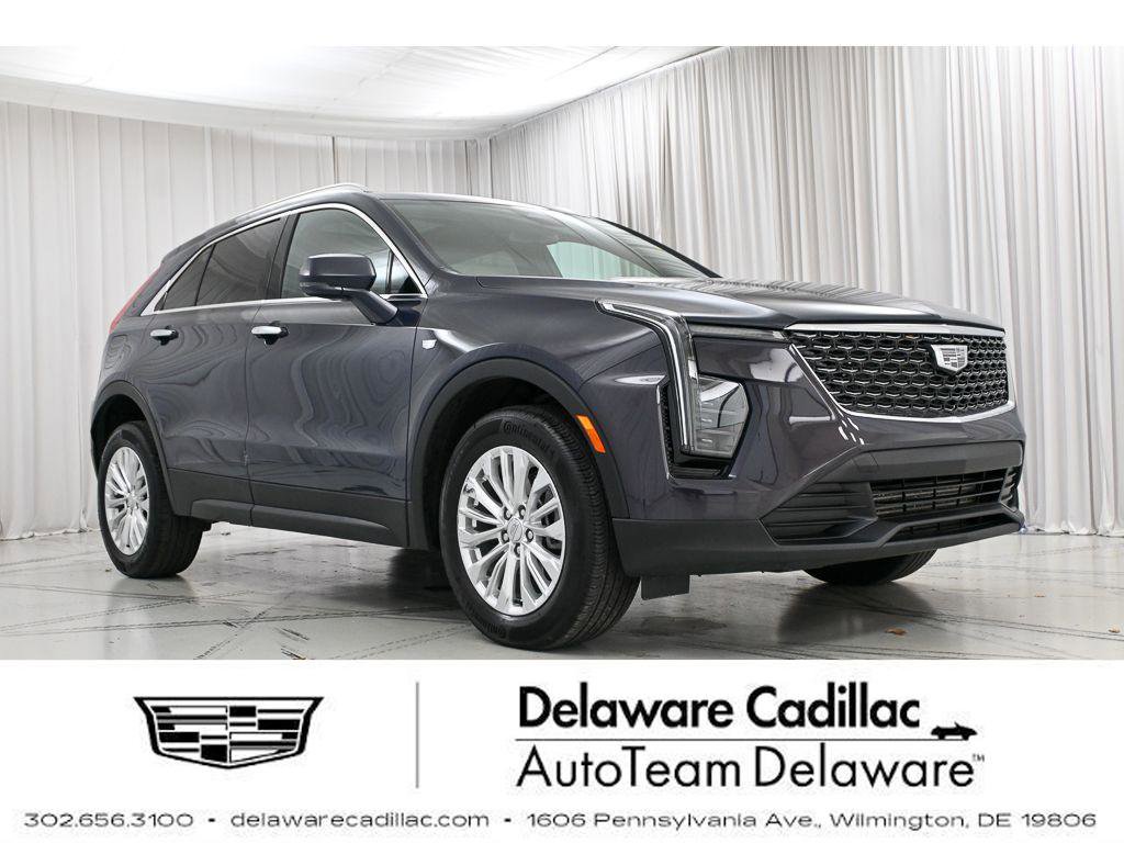 Certified 2024 Cadillac XT4 Luxury w/ Cold Weather Package image 1