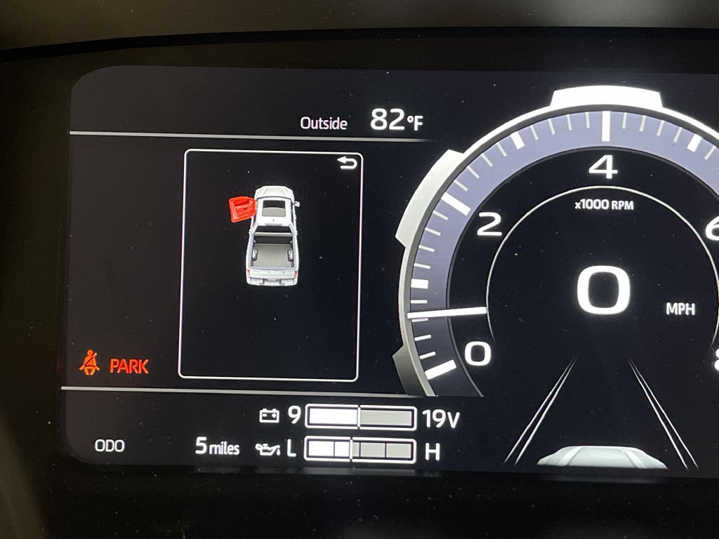 New 2026 Toyota Tundra Platinum AWD/4WD image 19