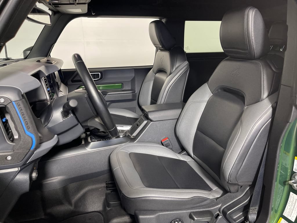 Used 2024 Ford Bronco Black Diamond AWD/4WD image 12