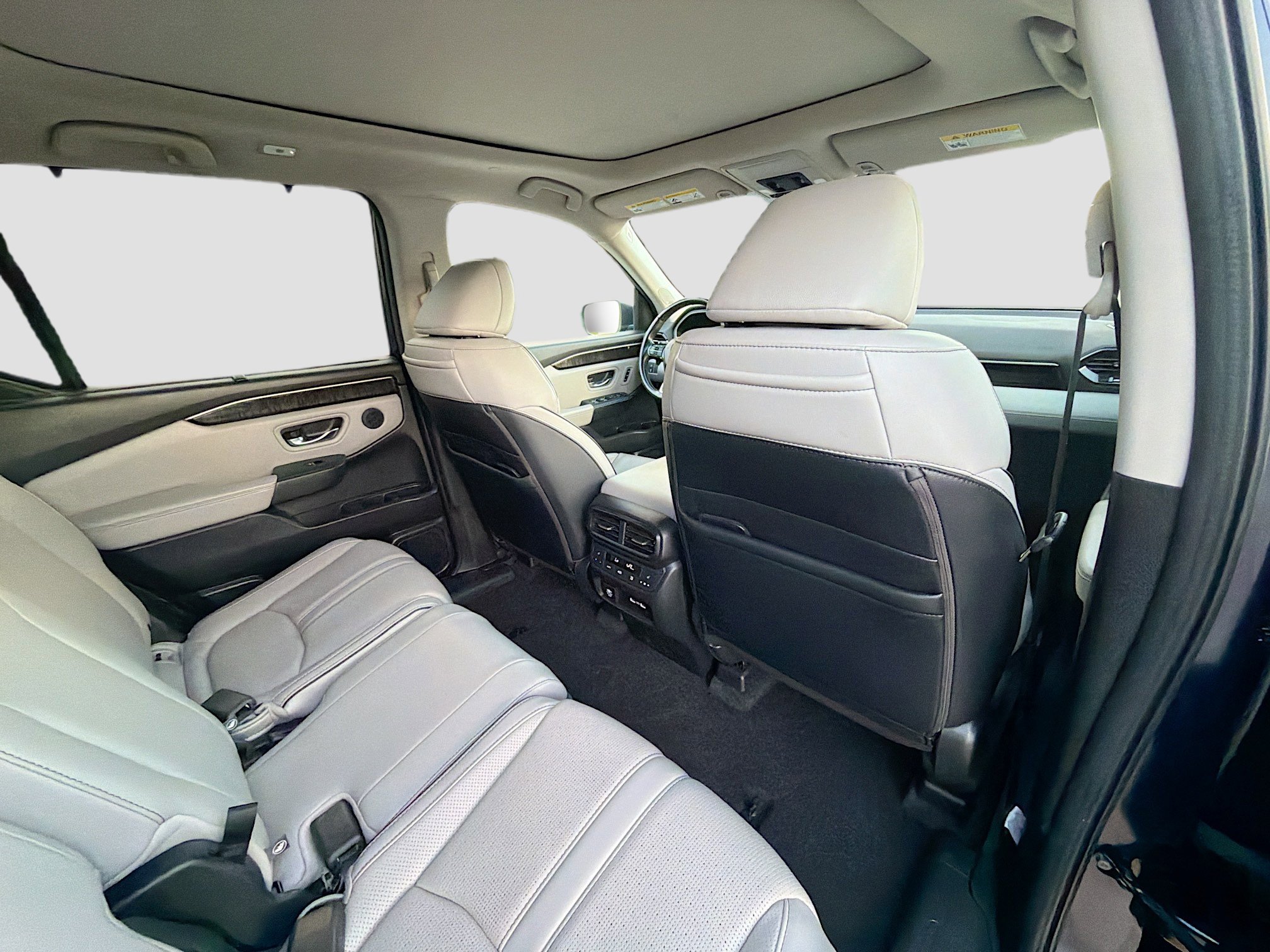 Certified 2023 Honda Pilot Elite image 30