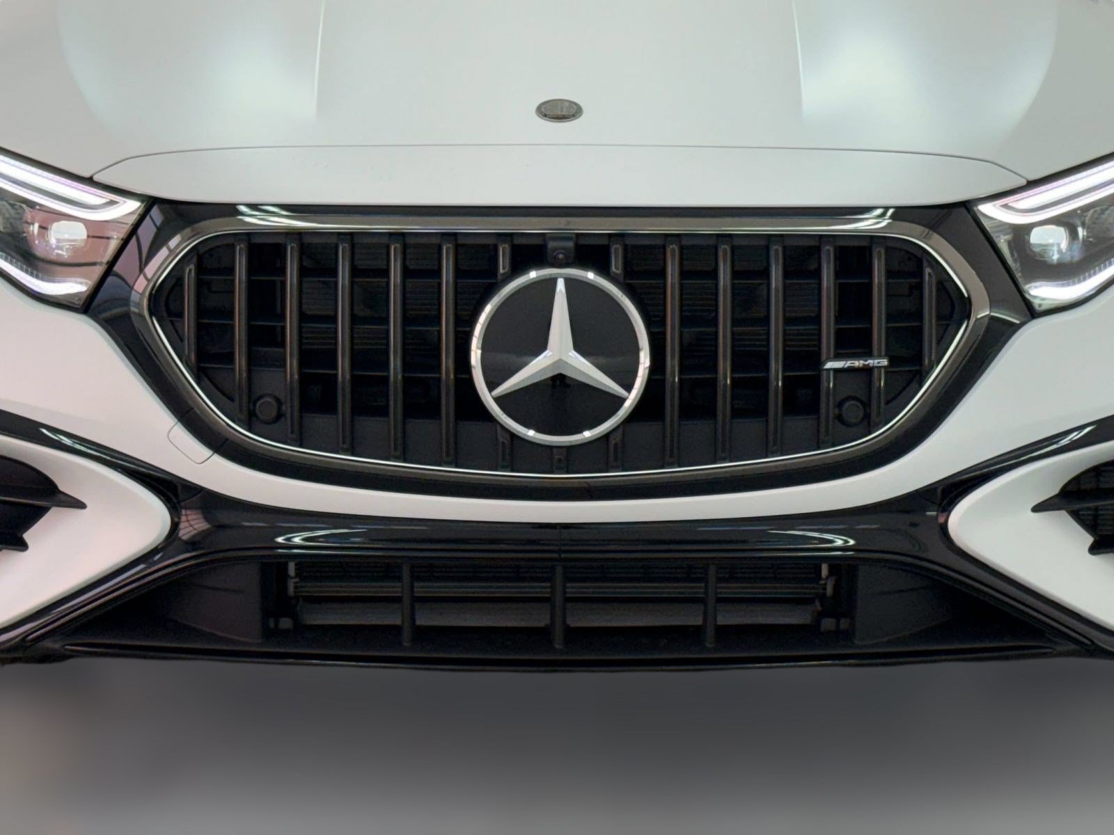 New 2027 Mercedes-Benz E 53 AMG e 4MATIC Sedan image 25