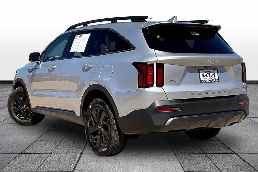 Used 2022 Kia Sorento S w/ Panoramic Sunroof Package image 12