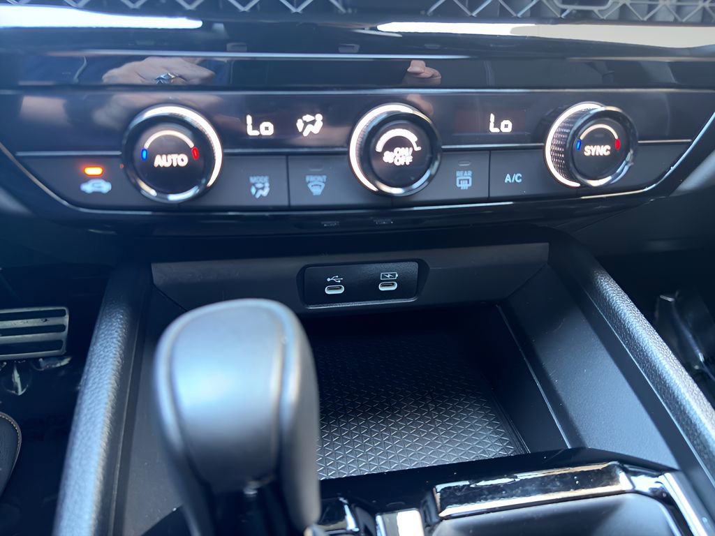 Used 2024 Honda Accord Sport image 14