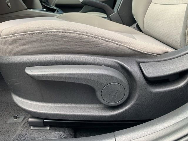 Used 2019 Hyundai Elantra SEL FWD image 21