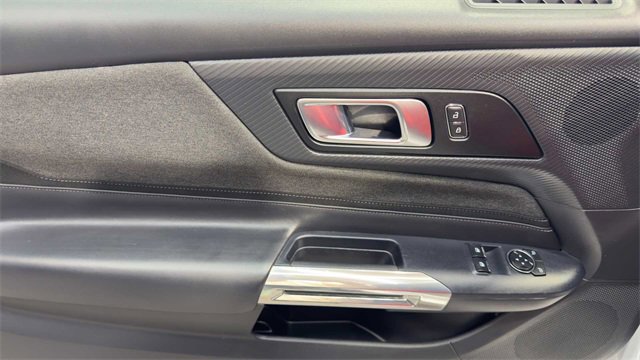 Used 2025 Ford Mustang Coupe image 16