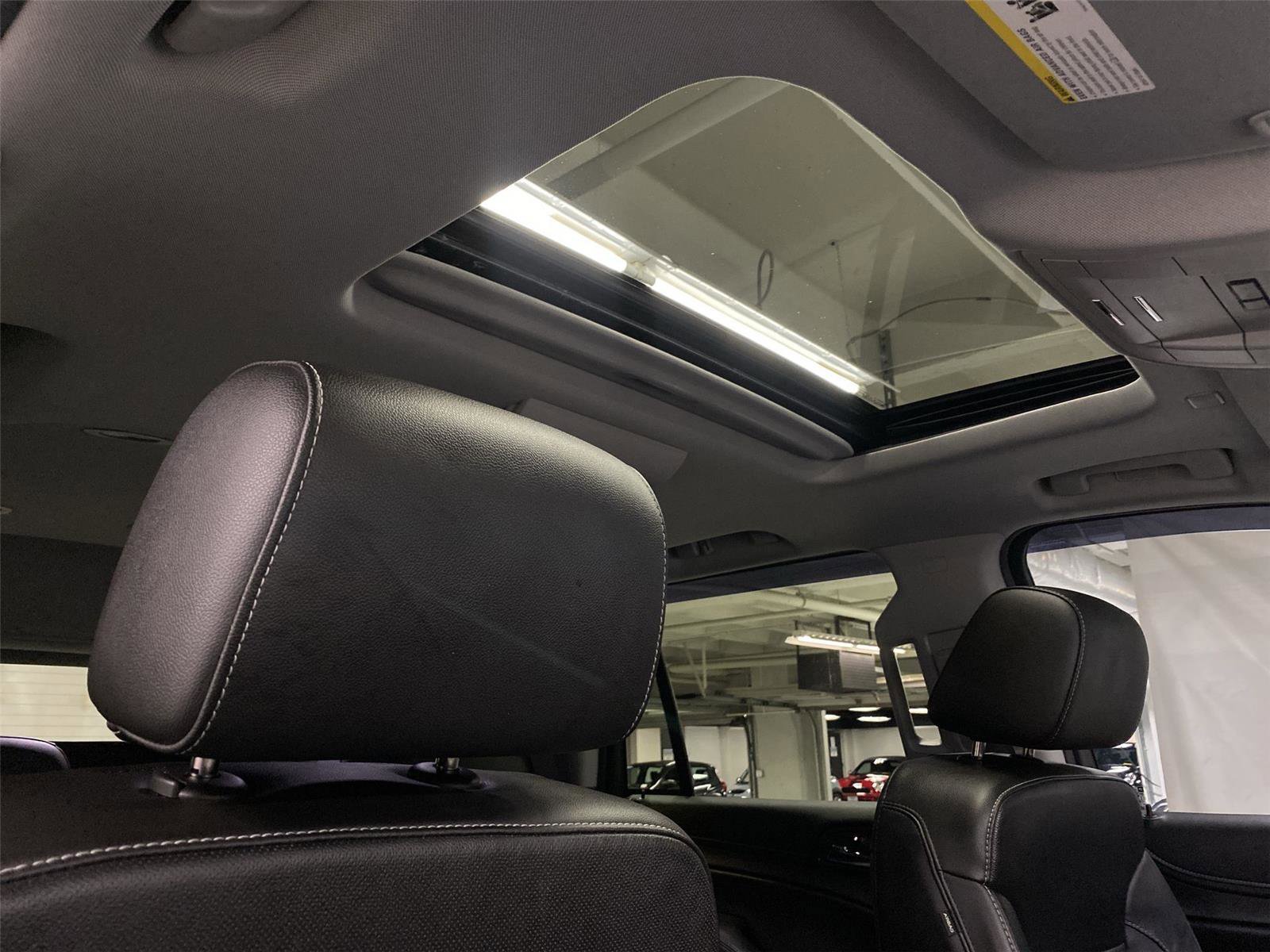 Used 2019 GMC Yukon SLT w/ Graphite Performance Edition image 20