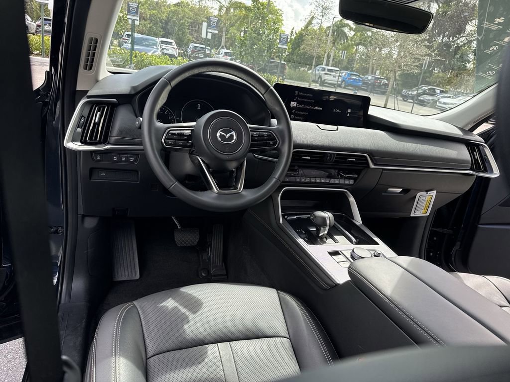 Certified 2025 MAZDA CX-90 3.3 Turbo w/ Preferred Package image 36