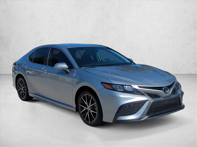 Certified 2024 Toyota Camry SE image 3