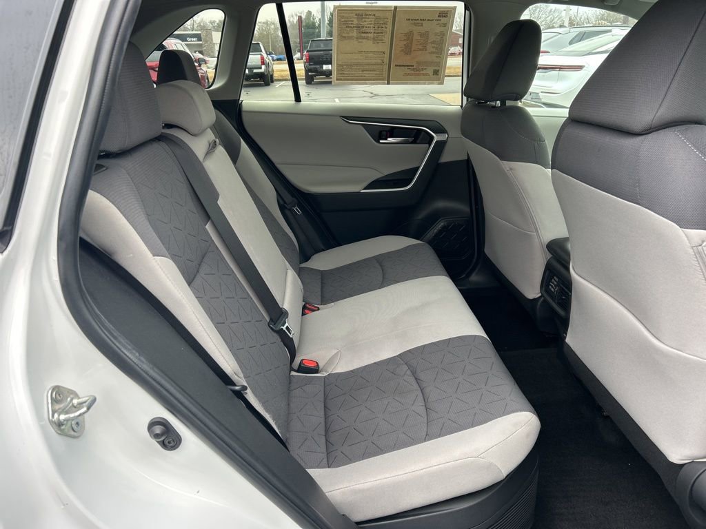 Used 2023 Toyota RAV4 XLE w/ Convenience Package image 21